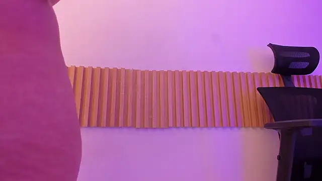 OliviaSweett online show from October 3, 8:14 pm