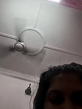 Snapshot of Cute_Avni99 chatting on October 26, 6:09 am Cute Avni99 online show from October 26, 6:09 am