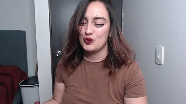 Meggan n online show from September 19, 5:50 am