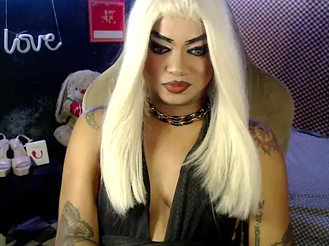 xxXMissCessXxx online show from March 28, 5:34 pm