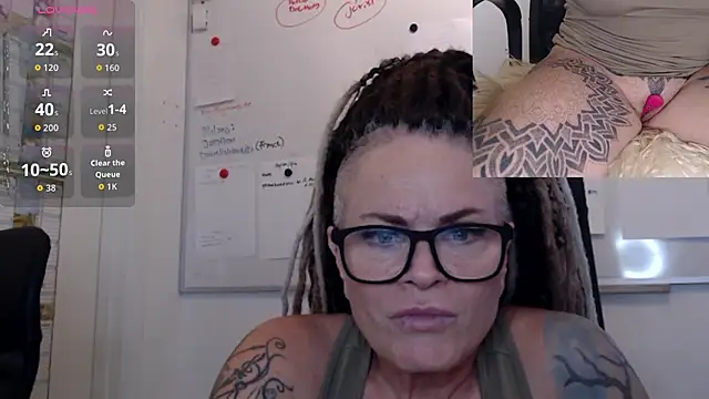 DarkDomina online show from January 12, 2:44 pm