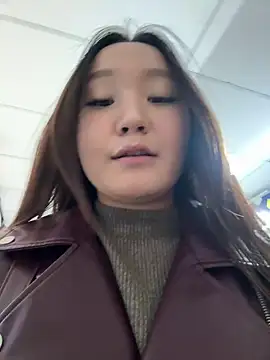 KissMeEva online show from September 28, 2:11 pm