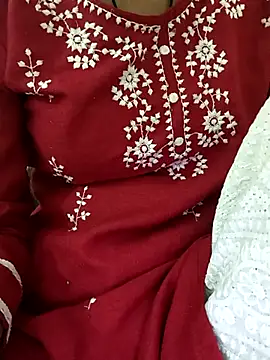 Snapshot of Alia-00 chatting on October 24, 4:19 am Alia-00 online show from October 24, 4:19 am