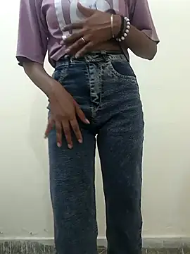 Snapshot of Alia-00 chatting on October 25, 4:20 am Alia-00 online show from October 25, 4:20 am