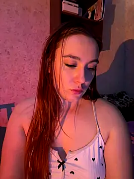 Snapshot of Sweet_lollipop25 chatting on September 21, 8:07 pm Sweet lollipop25 online show from September 21, 8:07 pm