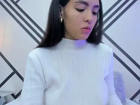 MadissonScotts online show from September 14, 11:52 am