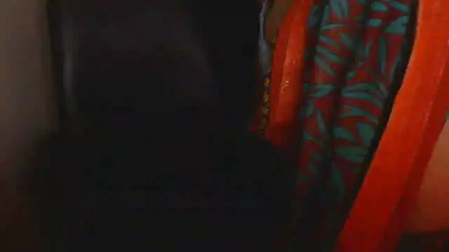 Snapshot of QUEEN_SAKHI- chatting on September 18, 7:56 pm QUEEN SAKHI- online show from September 18, 7:56 pm