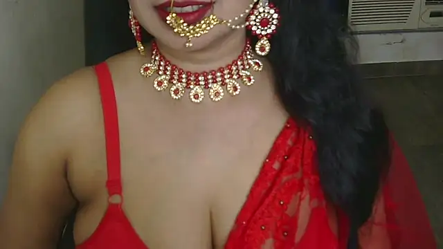 Snapshot of QUEEN_SAKHI- chatting on October 16, 12:30 pm QUEEN SAKHI- online show from October 16, 12:30 pm