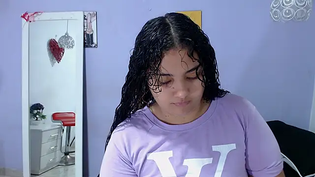 Snapshot of penelope_gucci1 chatting on October 8, 12:09 pm penelope gucci1 online show from October 8, 12:09 pm