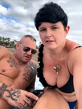 backdoorgalore4you online show from November 10, 10:32 am