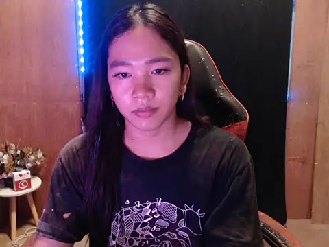 slut clio online show from August 2, 7:33 am