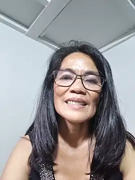 ImYourWoman 55 online show from June 14, 8:36 am