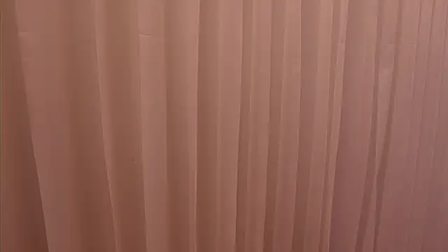 Snapshot of Ariaa_Isabell chatting on September 24, 6:18 pm Ariaa Isabell online show from September 24, 6:18 pm