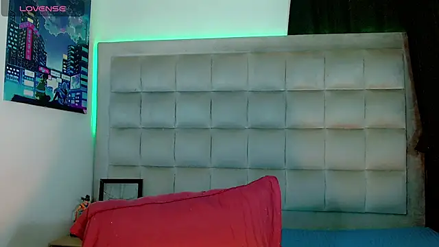 AmazingMistressNathy online show from April 9, 5:21 am