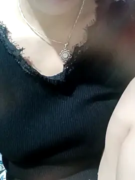 candy sexxy01 online show from May 11, 11:57 pm