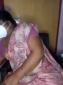 Snapshot of Jessi_25 chatting on September 24, 5:23 pm Jessi 25 online show from September 24, 5:23 pm