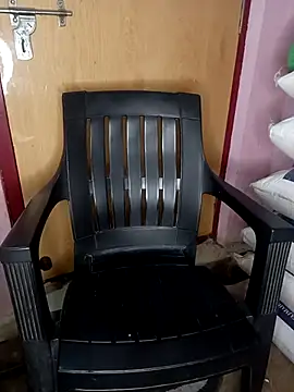 Snapshot of Jessi_25 chatting on October 27, 5:52 pm Jessi 25 online show from October 27, 5:52 pm