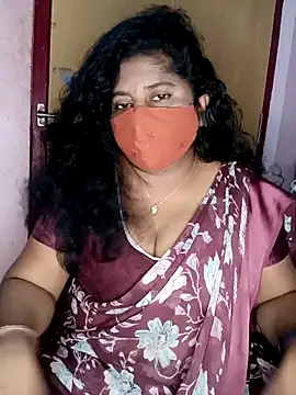 Snapshot of Jessi_25 chatting on October 21, 5:17 pm Jessi 25 online show from October 21, 5:17 pm