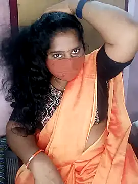 Snapshot of Jessi_25 chatting on October 24, 5:53 pm Jessi 25 online show from October 24, 5:53 pm