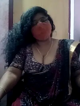 Jessi 25 online show from February 6, 6:33 pm