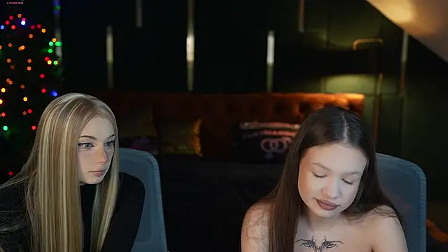 Claire Dreams online show from January 14, 3:17 pm