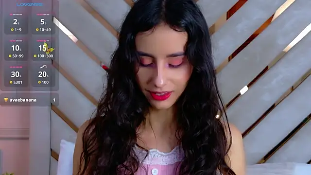 Sarah-Grace online show from November 8, 3:11 am