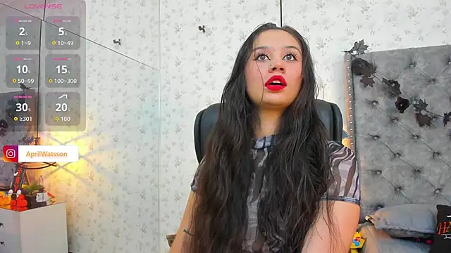 Snapshot of Aprilwatson chatting on October 25, 7:21 pm Aprilwatson online show from October 25, 7:21 pm