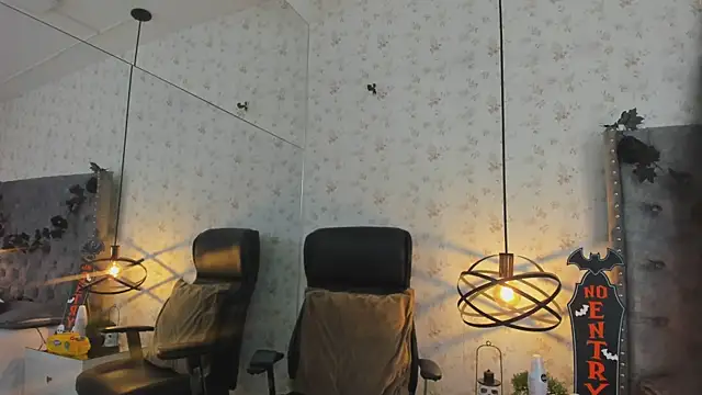 Snapshot of Aprilwatson chatting on October 21, 7:40 pm Aprilwatson online show from October 21, 7:40 pm