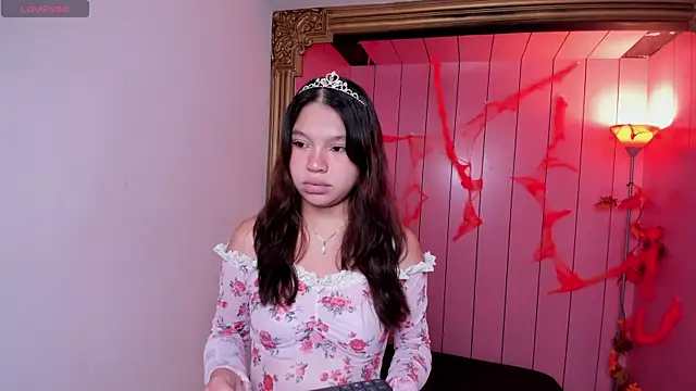 Laurent Scott  online show from October 29, 12:09 pm