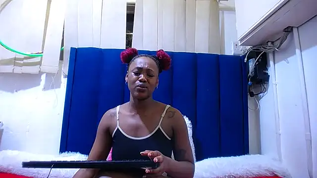 ItsMsBankss02 online show from September 22, 6:28 pm