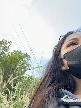 Linh 2004 online show from December 21, 7:12 am