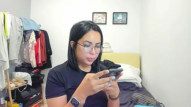 Rainy Ren online show from October 21, 3:38 pm