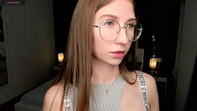 Snapshot of EditaBand chatting on October 21, 6:56 pm EditaBand online show from October 21, 6:56 pm