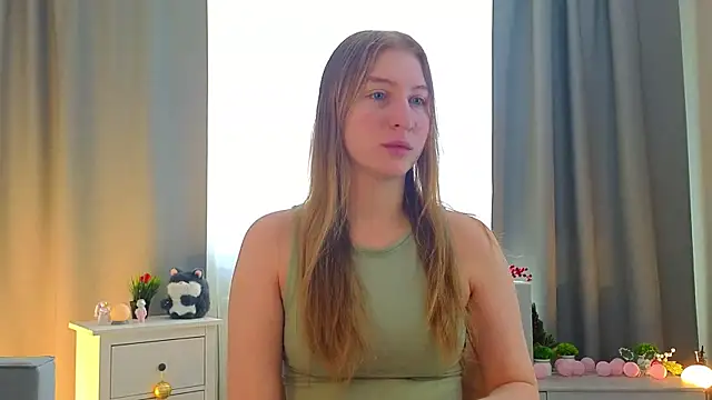 LorettaGladman online show from April 17, 4:14 am