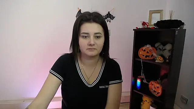 Snapshot of Katrin_kiss_ chatting on October 29, 2:31 pm Katrin kiss online show from October 29, 2:31 pm