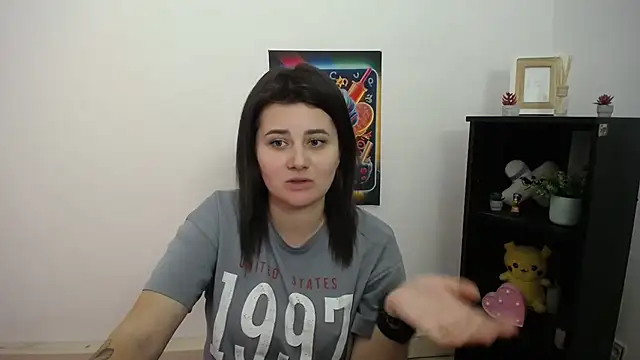 Snapshot of Katrin_kiss_ chatting on September 22, 3:43 pm Katrin kiss online show from September 22, 3:43 pm