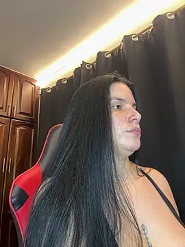 Snapshot of carol_cruz133 chatting on September 8, 11:59 pm carol cruz133 online show from September 8, 11:59 pm