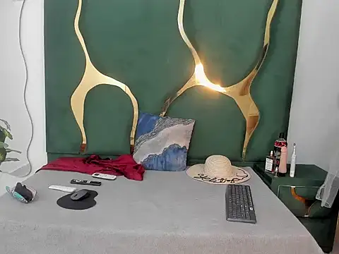 perlaasm online show from October 25, 10:49 pm