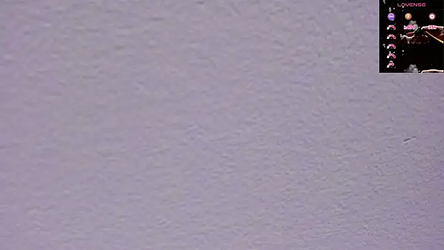 GiaBlaze  online show from October 4, 3:45 am