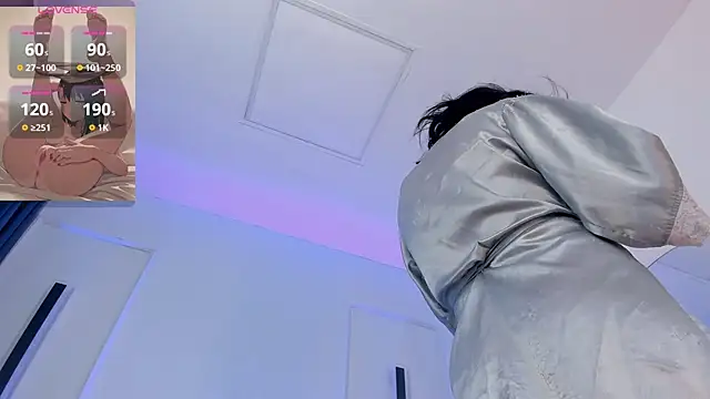 Snapshot of axaras chatting on October 16, 12:52 pm axaras online show from October 16, 12:52 pm