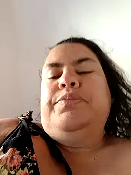 Snapshot of yaneth_ chatting on September 21, 7:23 pm yaneth  online show from September 21, 7:23 pm