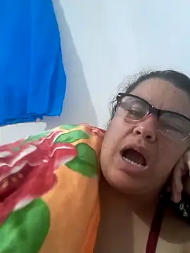 Snapshot of yaneth_ chatting on September 29, 11:15 am yaneth  online show from September 29, 11:15 am