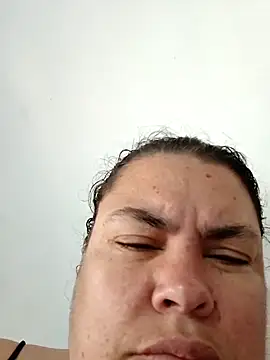 Snapshot of yaneth_ chatting on October 25, 12:35 pm yaneth  online show from October 25, 12:35 pm