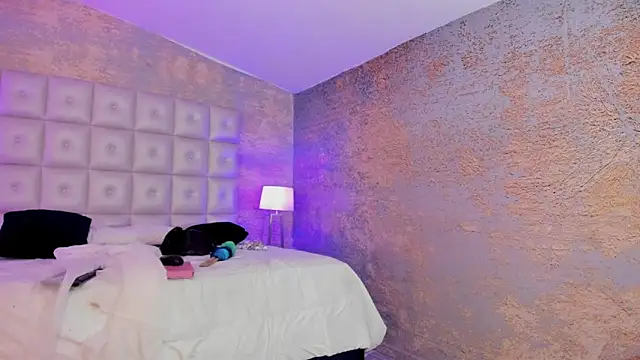 Snapshot of harimoon1 chatting on September 28, 3:57 am harimoon1 online show from September 28, 3:57 am