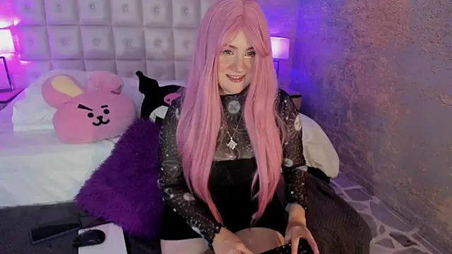 Snapshot of harimoon1 chatting on September 21, 3:27 am harimoon1 online show from September 21, 3:27 am