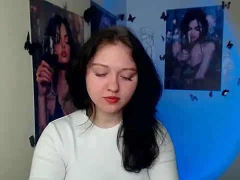 LadyAlice  online show from February 26, 7:29 am