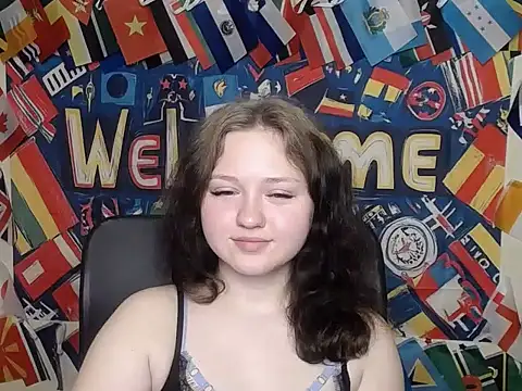 LadyAlice  online show from June 26, 6:25 am