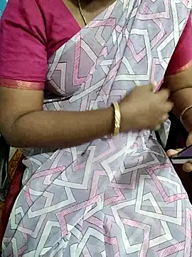 Snapshot of lolida69thamil chatting on September 24, 6:01 am lolida69thamil online show from September 24, 6:01 am