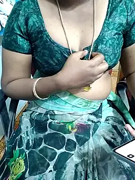 Snapshot of lolida69thamil chatting on October 5, 3:06 pm lolida69thamil online show from October 5, 3:06 pm