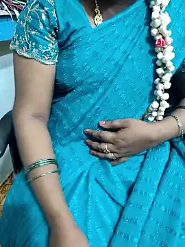 Snapshot of lolida69thamil chatting on November 1, 3:27 pm lolida69thamil online show from November 1, 3:27 pm